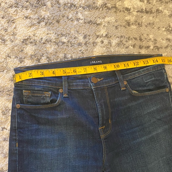 J Brand Skinny Jean Dark Wash - Picture 8 of 10